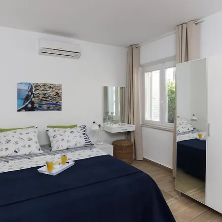 Providenca Apartament *